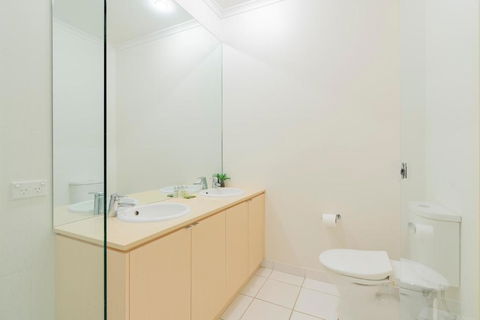 Twenty Four Coast - Accommodation Guide 1