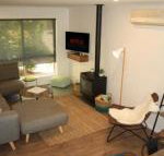4 Autumn Grove - Accommodation Guide