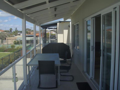Unit 29 Ledge Point Village - Accommodation Asia 4