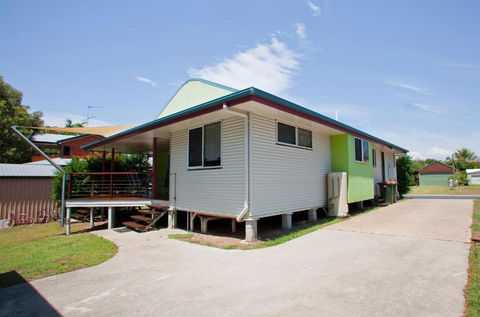 McLeods - Accommodation Asia 6