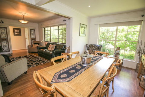 Abbeville In Bright - Accommodation China 2