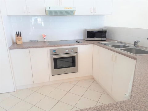 Port Elliot Beachcomber - Accommodation Asia 3