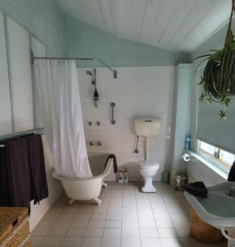 The Cottage - Accommodation Asia 3