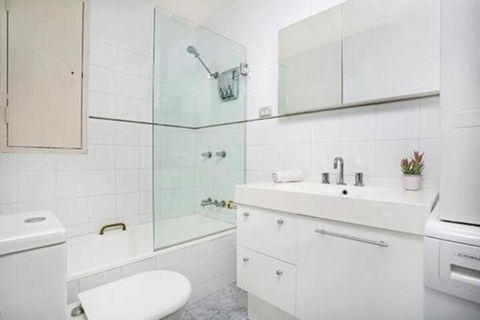Two Bedroom Apartment Bridge Street(CL405) - Accommodation Asia 2