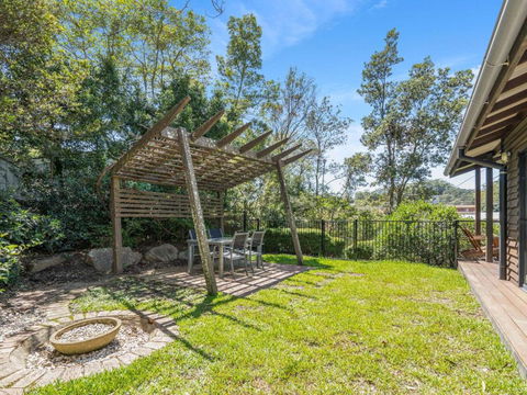 Avoca Beach Living 84 Avoca Drive Avoca Beach - Accommodation Asia 4