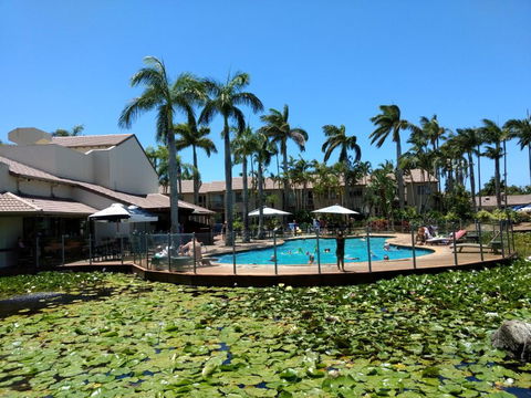 Oasis Private 2 Bed Apartment - Accommodation Asia 1