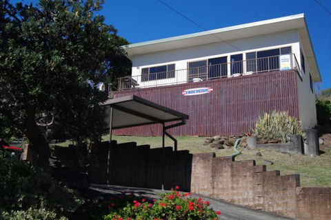 Endeavour 10 Dulconghi Street - Accommodation Asia 2