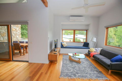 The Stelvio Villas Villa One - Accommodation Asia 3