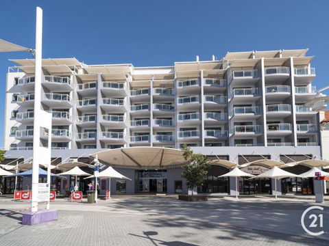 The Oaks Waterfront Resort Unit 502 - Accommodation Guide 1