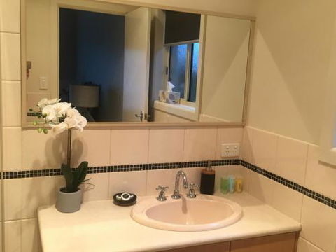 Apartment 229 Mount Gambier - Accommodation Asia 2