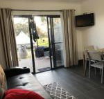Coonawarra Cabins Unit B - Accommodation Asia