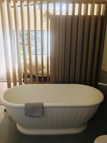 Brightwater Retreat - Accommodation Guide 1