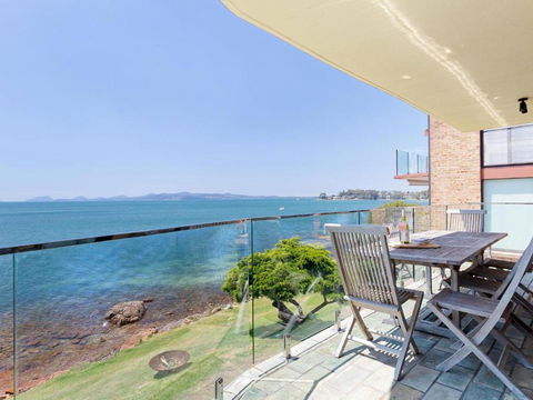 2 Lanimer 14 Mitchell Street Beautiful Waterfront Property With Spectacular Views - Accommodation Asia 1