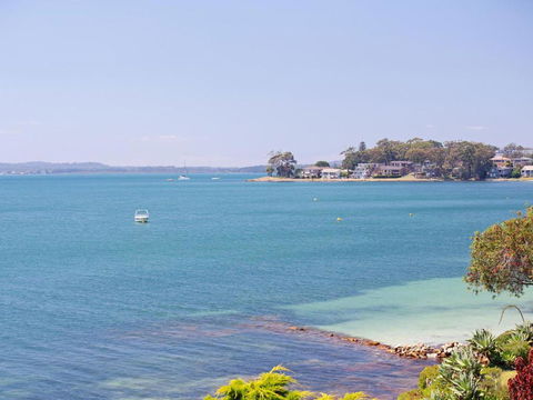 2 Lanimer 14 Mitchell Street Beautiful Waterfront Property With Spectacular Views - Accommodation Asia 3