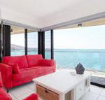 2 Lanimer 14 Mitchell Street beautiful waterfront property with spectacular views