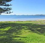 15 Kanangra 39 Soldiers Point Road fantastic unit right on the water