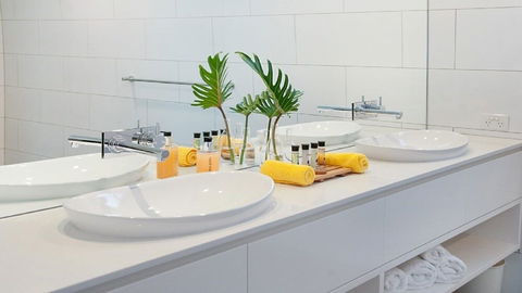 Vista At Lennox - Accommodation Asia 3