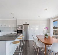 Soldiers Point Spectacular - Accommodation Asia