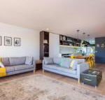 surfside6 at james cook Clarkes Beach - Accommodation Asia