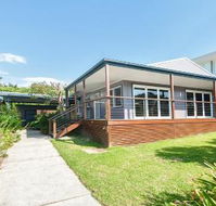 No. 1 Fingal Bay Beach House The Little Abode