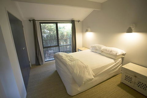LOCKINGTON - Accommodation Asia 4