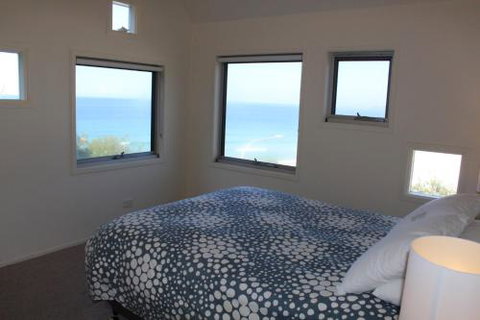NORTHPOINT 1 - Accommodation Guide 1
