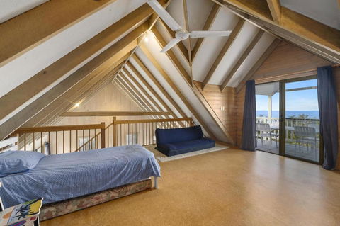 Blue Oar Beach House - Accommodation Asia 1