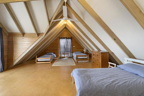 Blue Oar Beach House - Accommodation Asia 4