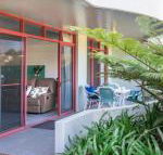 Ocean Breeze Fathoms 3 - Accommodation Asia