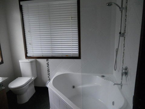 Villas At Hastings Point - Accommodation Guide 6