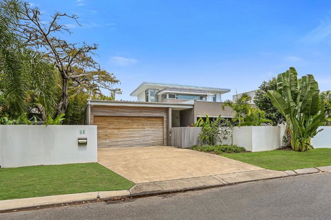 Go With The Flow Noosa Sound - Accommodation Guide 6