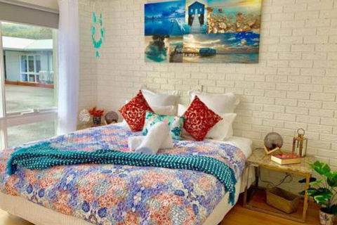 PARADISE COURT VILLA 1 Free Wifi - Accommodation Guide 5