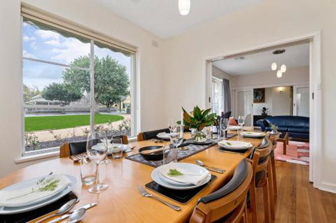 Barossa Idyll - Accommodation Guide 6