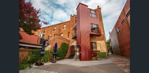 Grand & Central On George Unique Opulent - Accommodation Guide 3