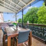 Grand & Central On George Unique Opulent - Accommodation Guide 0