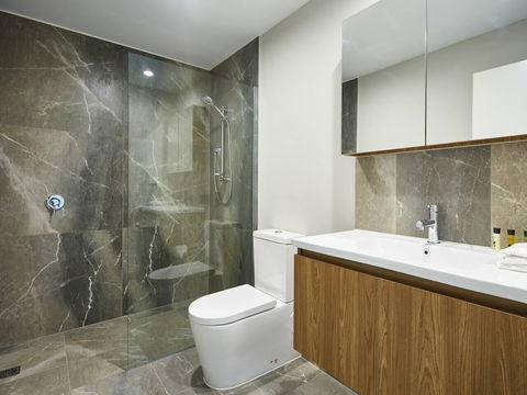 Luxurious 2bed 2bath APT With Parking@southport - Accommodation China 3