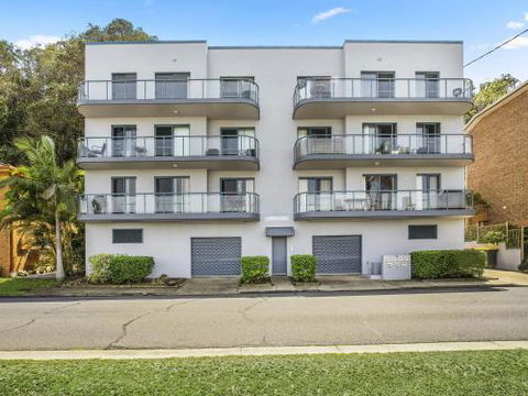 Waters Edge Nambucca Heads - Accommodation Guide 1