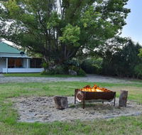 Tabitha Hill Cottage - Accommodation Asia