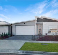 Brand New Home 10 mins to Beach Torquay Geelong Deakin Hospitals - Accommodation Asia