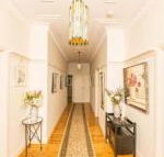 Hillside Cottage  Comfy Spacious Walk to CBD  Stannies - Accommodation Asia