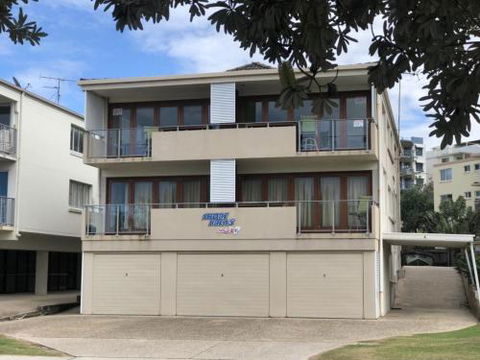 #4 Shorebreak Kings Beach - Accommodation Asia 3