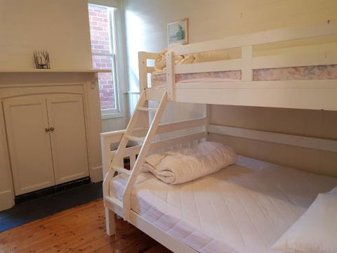 CARNBREA - Accommodation Asia 4