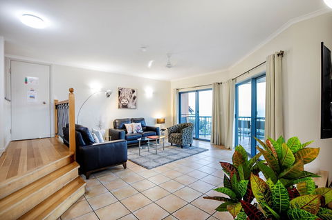 Serenity Over The Sea - Accommodation Guide 5