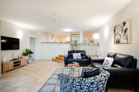 Serenity Over The Sea - Accommodation Guide 0