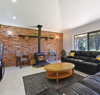 Just Listed Blaxlands Homestead the very best location in the Valley walk to everything - Accommodation Asia