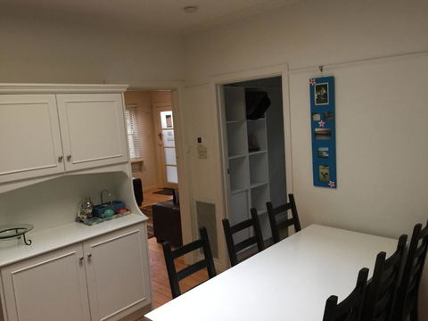 The Cute Beach House - Accommodation Asia 6