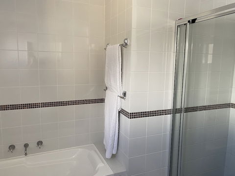 Seaview Apartment - Accommodation Asia 1