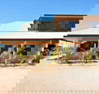 Ningaloo Breeze Villa 6