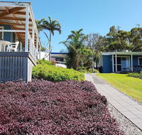 At the Beach Cottages - Accommodation Asia