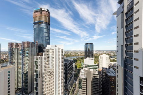 SoFun Apartment On Albert St - Accommodation Guide 2
